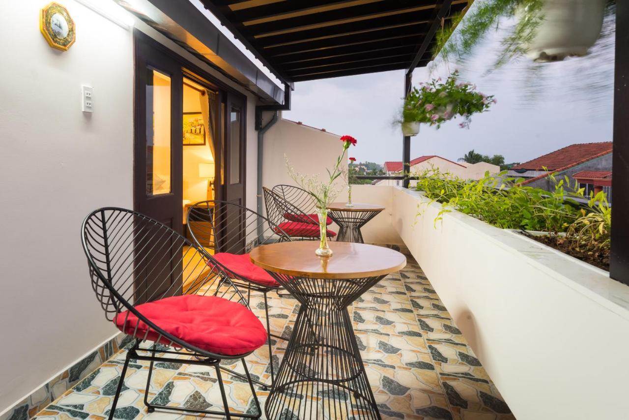 Bill Ben Homestay Хойан Экстерьер фото